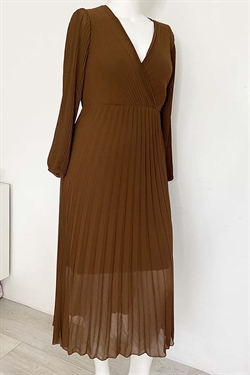 Brun festkjole - Festkjole med plisse og chiffon midi