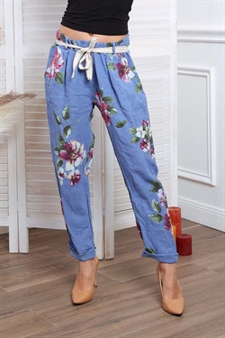 Hørbukser - Jeansblå hørbukser med blomster