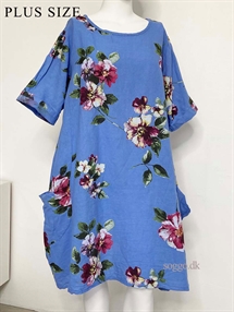 Blå hørkjole i plus size