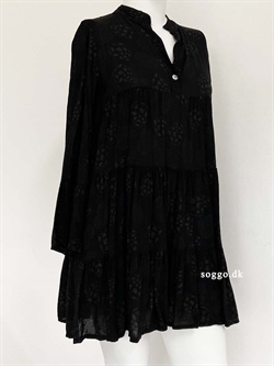 Mira sort kjole - kjole/tunika med hjerter i sort
