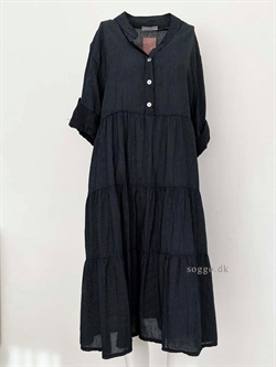 Romantisk oversize sommerkjole  i sort