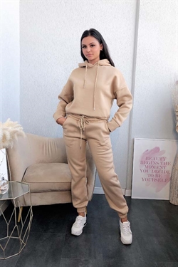 Ashly Homewear i taupe  -  Træningstøj sæt til kvinder i taupe Soggo 